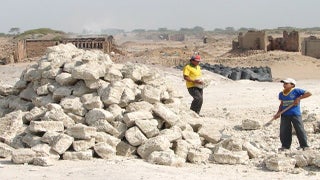 Lambayeque: Producción de yeso se mantiene en la comunidad de Mórrope