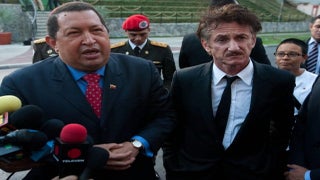 Sean Penn quiere que Chávez cante en concierto a favor de Haití