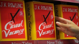 Primer libro para adultos de J.K. Rowling disponible en Reino Unido