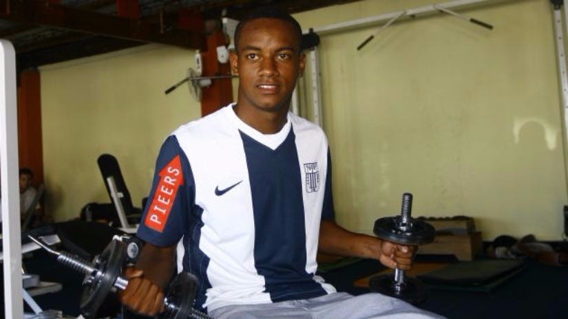 André Carrillo jugó en Alianza Lima entre 2009 y 2011. Jugó 21 partidos y anotó 3 goles.