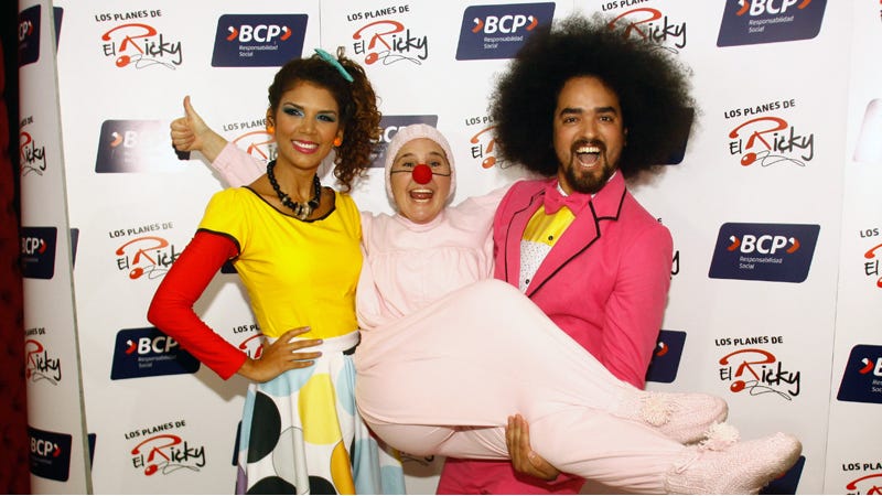 Thalía Estabridis, Monserrat 'Monchi' Brugué y Franco Cabrera