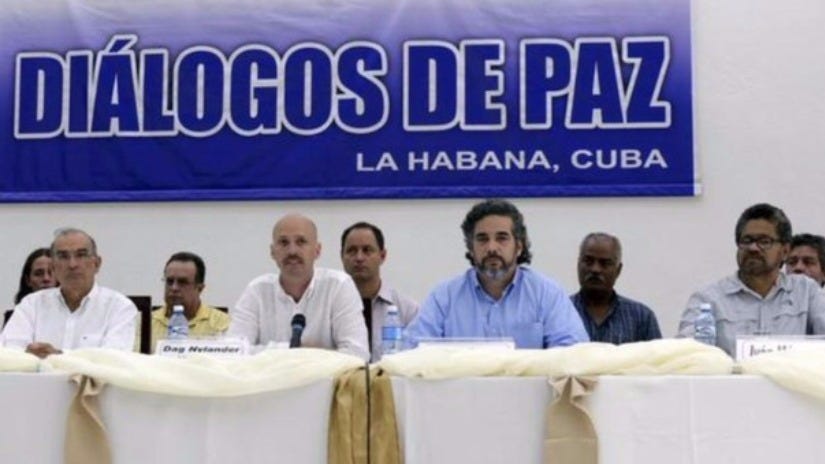 La mesa de diálogos de paz logró un acuerdo de cese al fuego bilateral y definitivo.