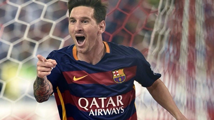 La temporada 2015/16, Messi jugó 49 partidos y marcó 41 goles.