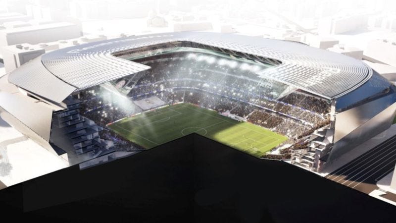 El recinto ha sido remodelado en varias ocasiones desde el Mundial de España-1982 y está entre los estadios de mayor categoría, según la UEFA.