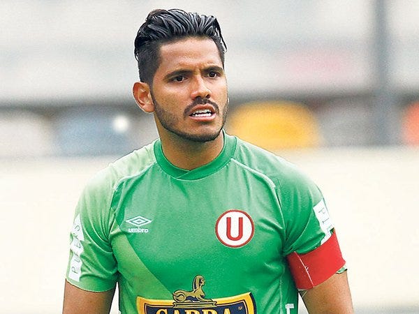 1- Raúl Fernández (Arquero)