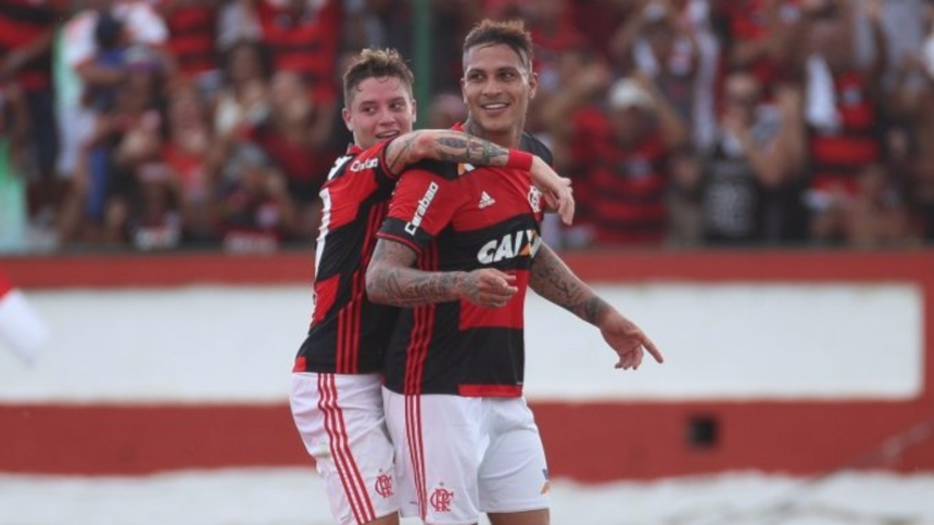Paolo Guerrero lleva 4 goles en 4 partidos oficiales con Flamengo en 2017.