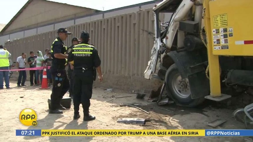 Los conductores del camión y el tráiler fueron llevados a la Comisaría de Zárate.