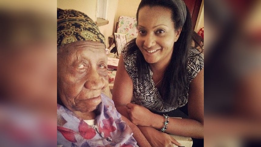 Sus amigos la conocen como 'Tía V'. 