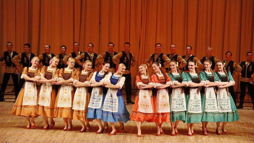 El ballet Beriozka cuenta con 50 bailarines en escena.