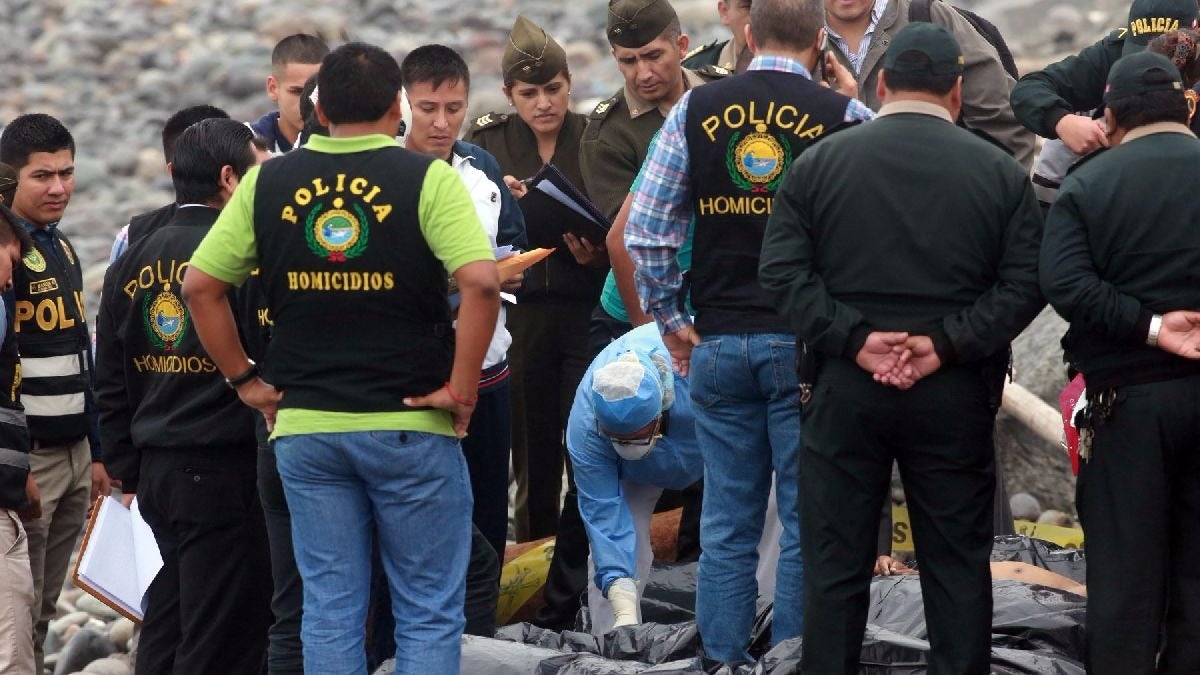 Cuatro militares murieron ahogados este viernes en la playa Marbella de Magdelena. El especialista Bruno Guzmán analizó lo ocurrido.