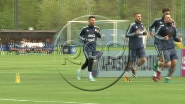 Observa algunas imágenes del entrenamiento de Lionel Messi captadas por las cámaras de RPP Noticias.