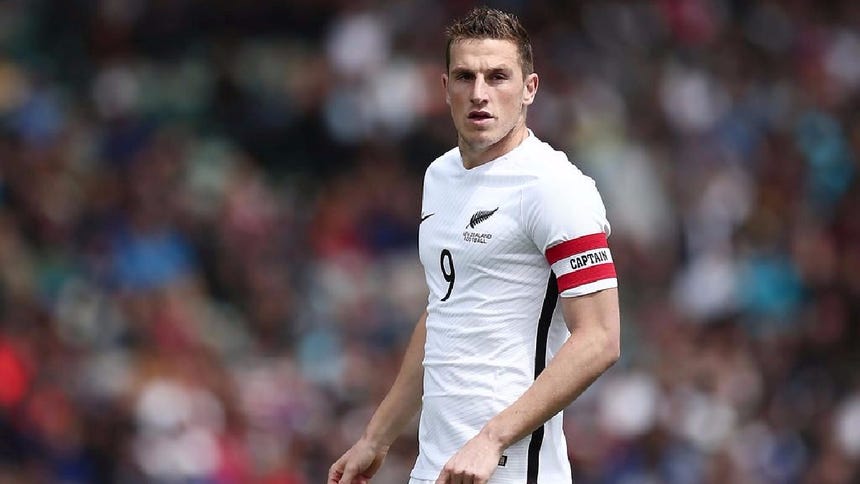 En algunas ocasiones, el goleador Chris Wood también ha sabido ser el capitán de Nueva Zelanda.