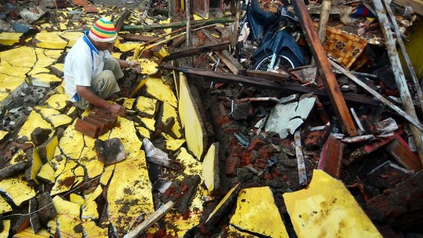 Las zonas más afectadas se encuentran en Java Occidental y son las regencias de Pangandaran, Ciamis y Tasikmalaya.