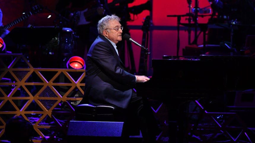 El trabajo de Randy Newman como compositor de cine comenzó en 1971, cuando compuso la música para la película de Norman Lear 'Un mes de abstinencia'.