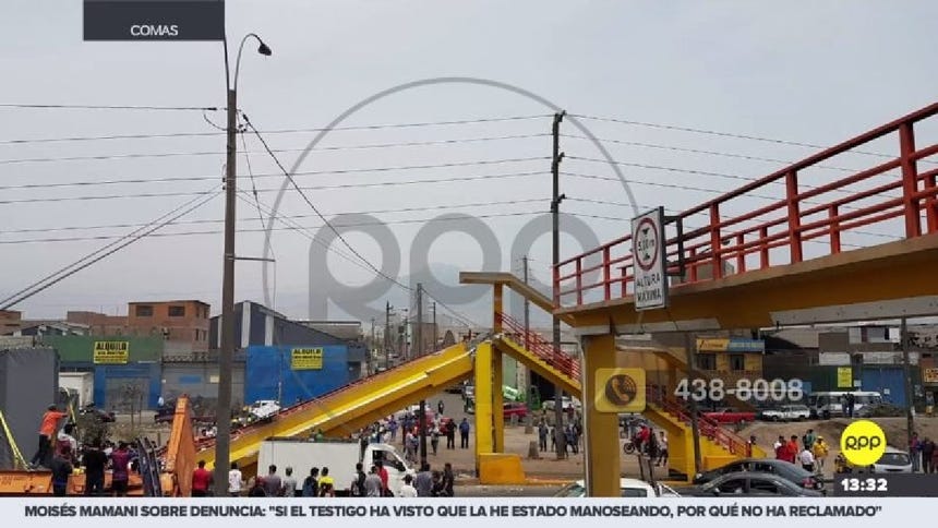 Panamericana Norte | Un camión derribó un puente peatonal y la ...