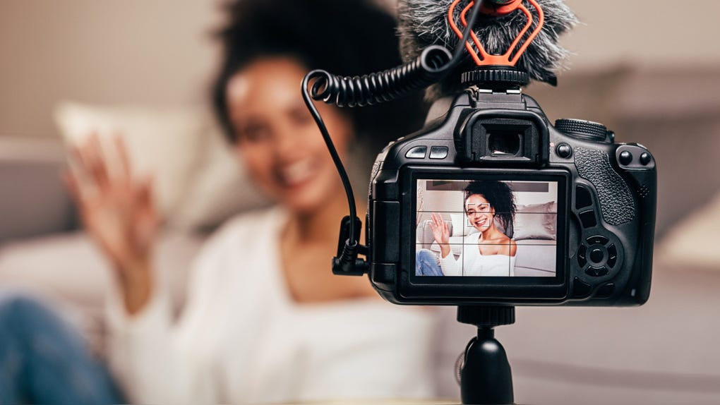 Indecopi precisó hace días que los influencers deben indicar en sus publicaciones en redes sociales que se trata de publicidad pagada para evitar sanciones. 