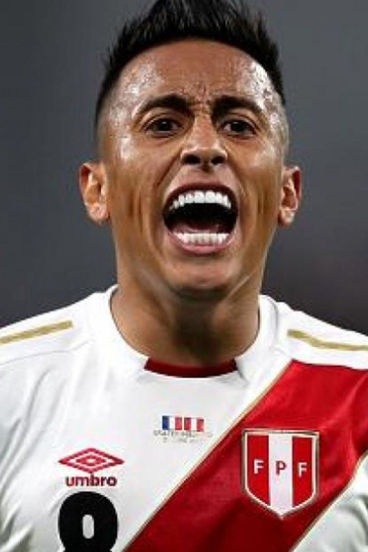 Christian Cueva en la órbita de Boca Juniors para la próxima temporada