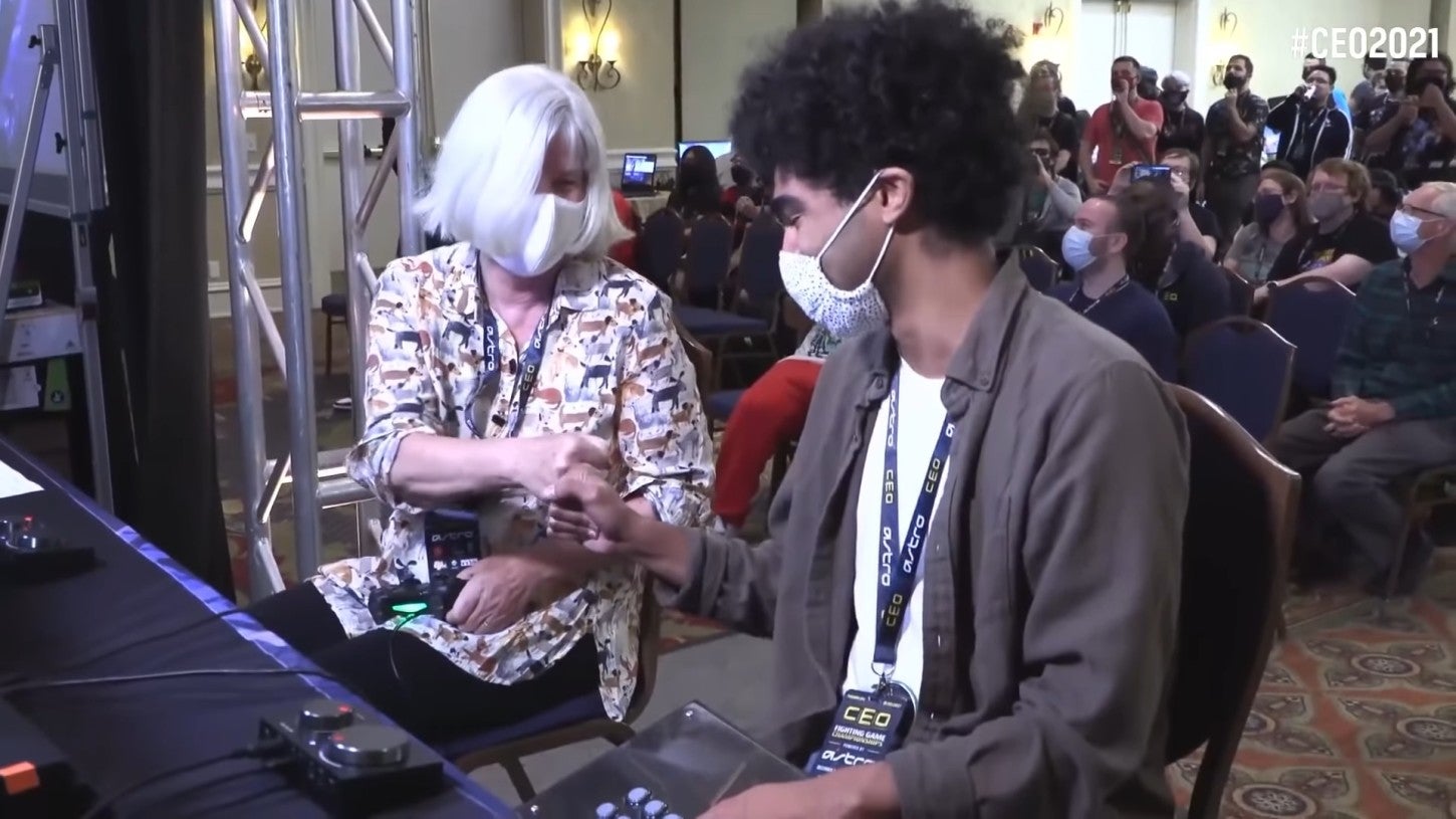 CEO 2021 Abuelita Gamer Juega Marvel Vs Capcom 3 RPP Noticias