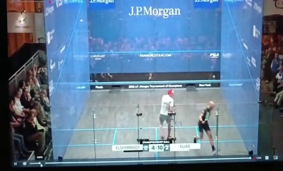 El punto con el que Diego Elías se llevó el Torneo de Campeones de Squash.