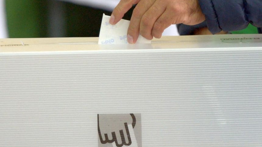 Comisión de Constitución aprobó que presos sin sentencia firme voten en ...