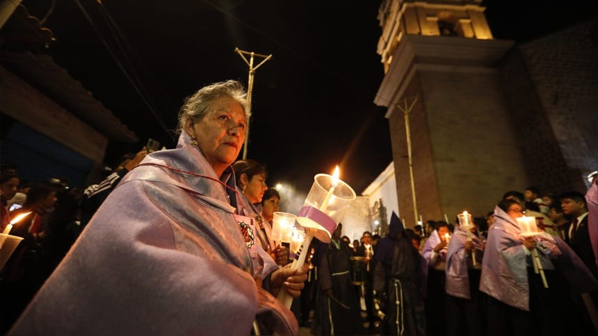 Se incorporará a las procesiones, la imagen del Señor Crucificado del Templo de la Compañía de Jesús, así como las efigies de la Virgen Dolorosa y el Señor del Santo Sepulcro, a quienes sus devotos le tienen mucha fe.