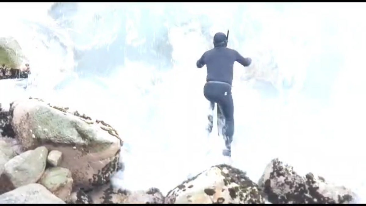 La pesca con explosivos está prohibida por ley