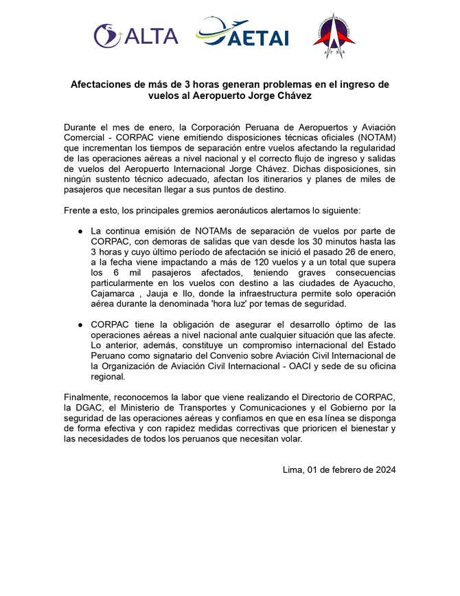 Decenas de pasajeros varados en el aeropuerto Jorge Chávez por retraso ...