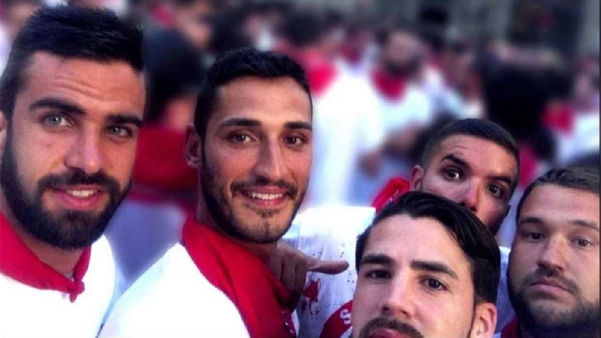 Netflix Reconstruye El Caso De La Manada Los Hombres Que Violaron En