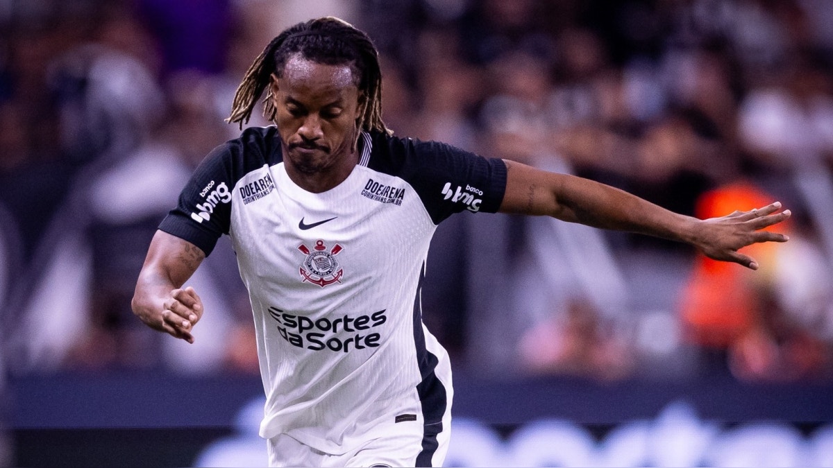 En Corinthians, André Carrillo aún no gana títulos.