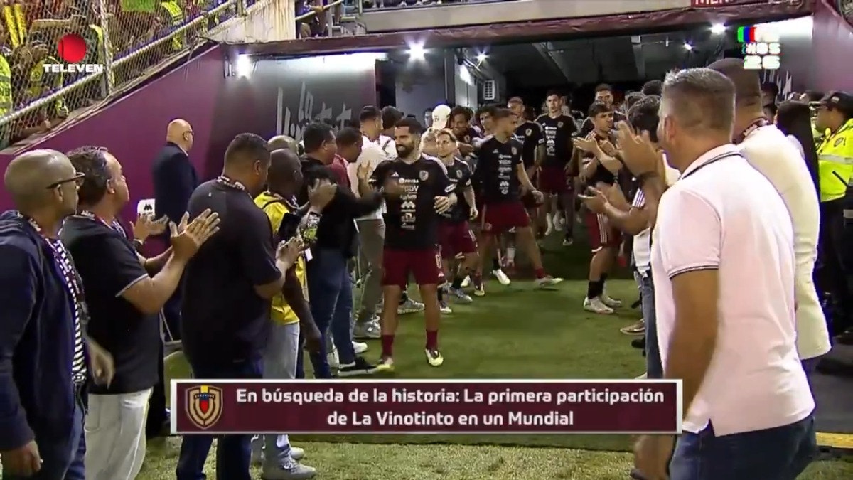 El pasillo de las leyendas de Venezuela al actual plantel.