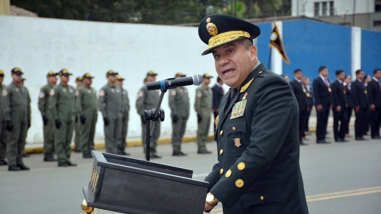 Gral. PNP Óscar Arriola es nuevo Comandante General de la Policía