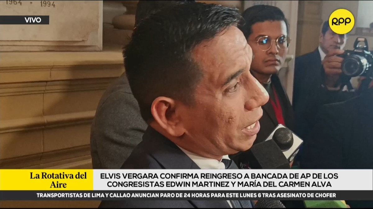 Elvis Vergara confirma reingreso de los congresistas Edwin Martínez y María del Carmen Alva a la bancada de Acción Popular