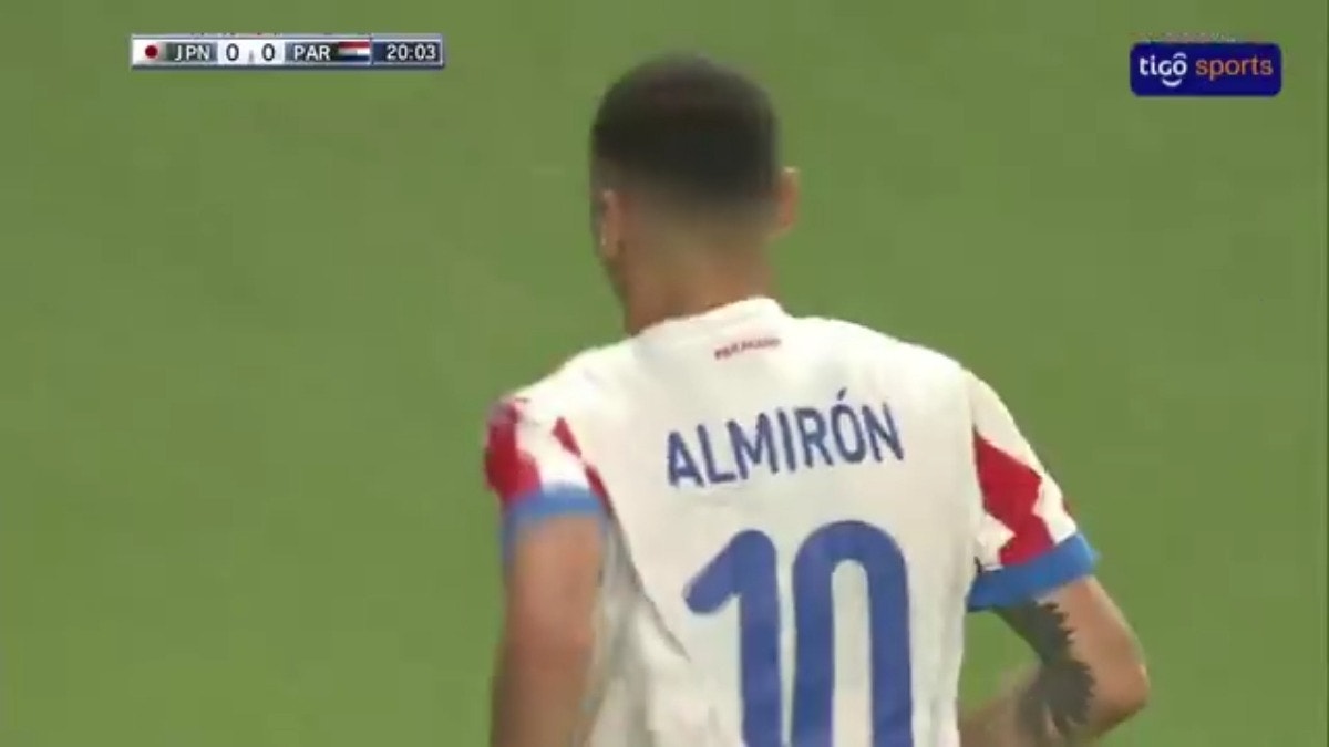 Miguel Almirón anotó el 1-0 para Paraguay