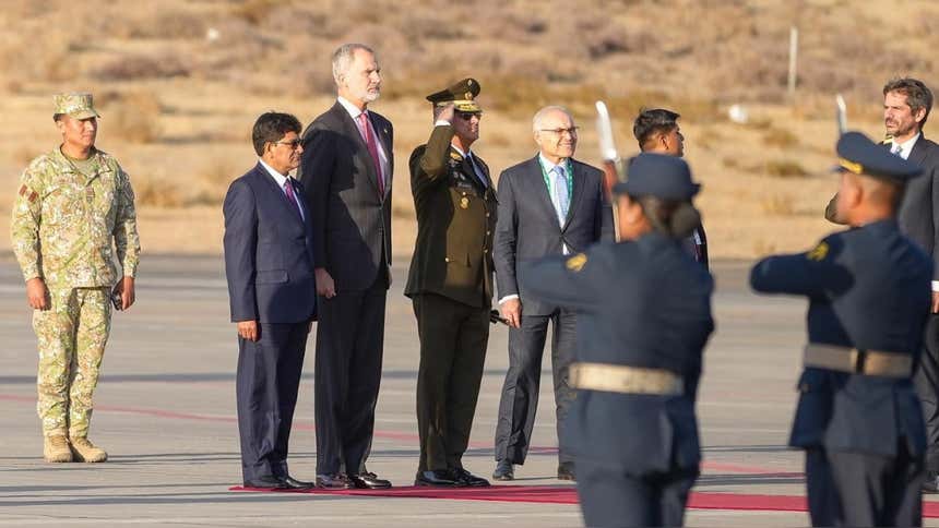 Rey de España está en Arequipa para participar en el X Congreso ...
