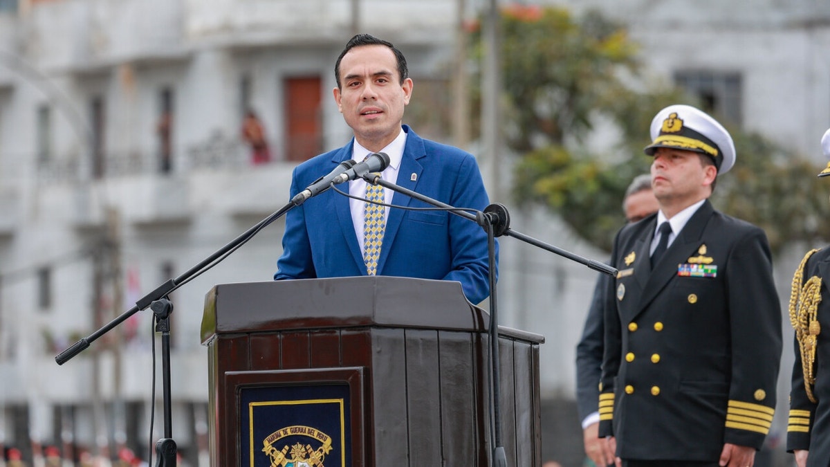 Presidente Jerí anunció pedido de facultades legislativas en seguridad ciudadana. 