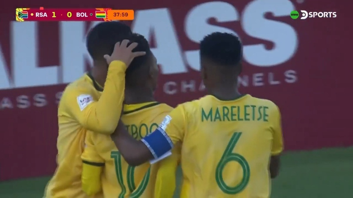 Emile Witbooi abrió el marcador a favor de los africanos.