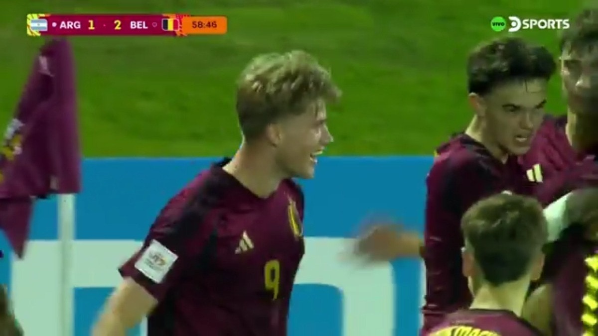 Naert pone el 2-1 para Bélgica