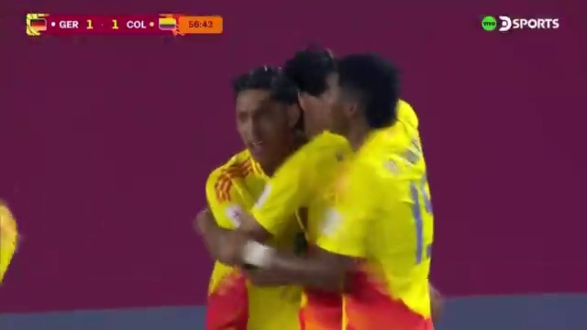 Juan Cataño pone el 1-1 para Colombia