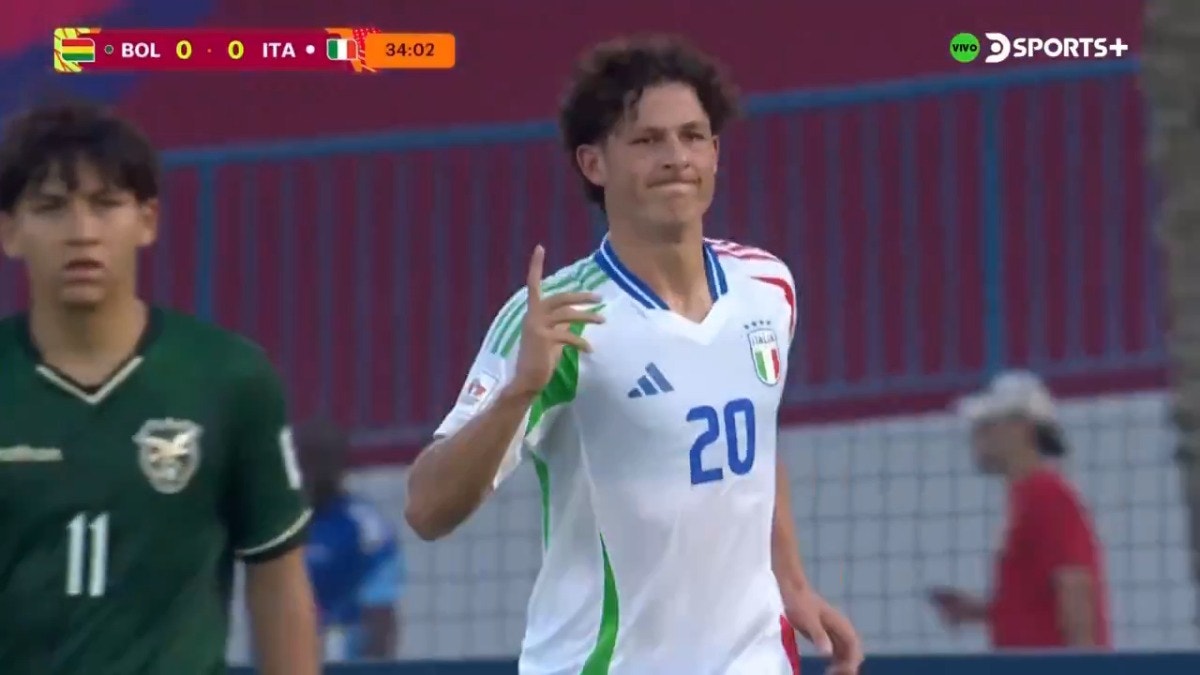 Simone Lontani abrió el marcador para el conjunto italiano.