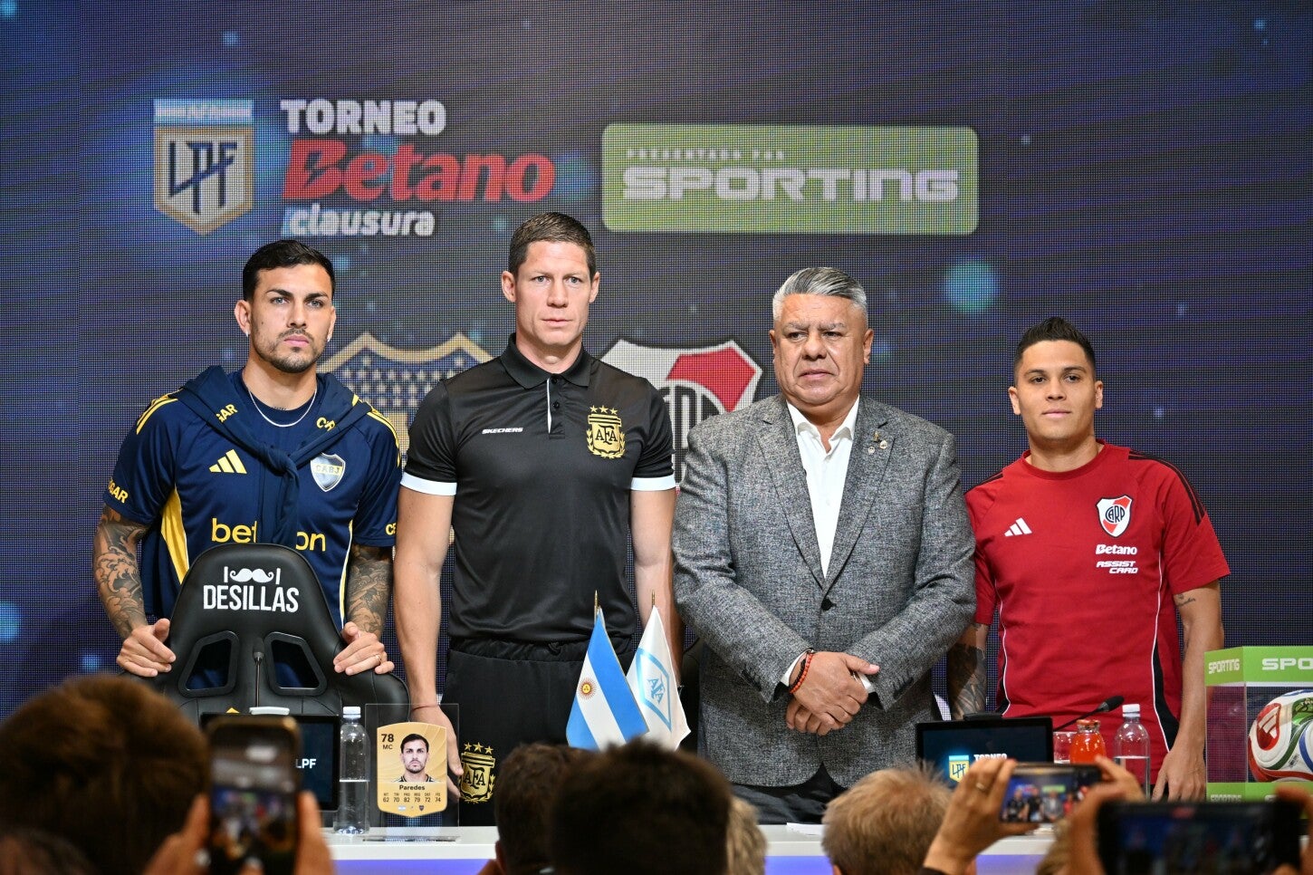 Leandro Paredes y Juan Fernando Quintero en la conferencia previa al Superclásico Leandro Paredes y Juan Fernando Quintero en la conferencia previa al Superclásico