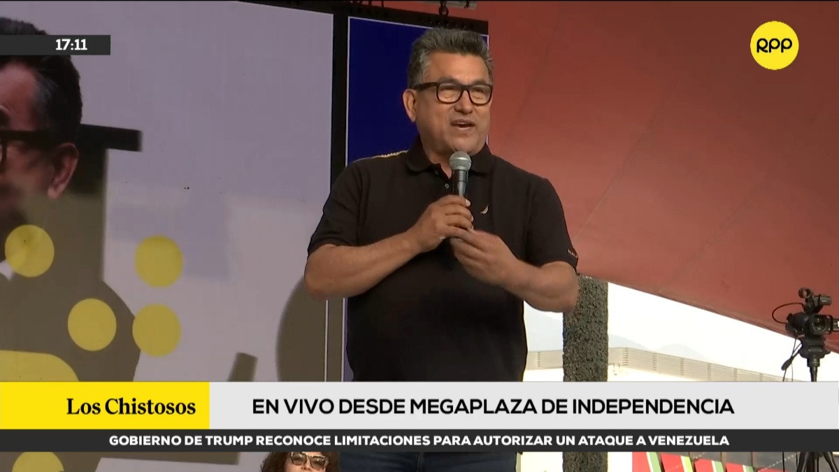 Hernán Vidaurre haciendo su imitación de Pedro Pablo Kuczynski