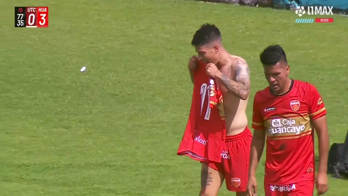 Golazo de Sanguinetti y Sport Huancayo se pone 3-0 sobre UTC