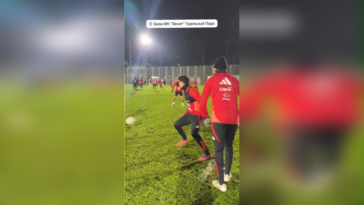 La Selección Peruana realizó su primer entrenamiento en San Petersburgo