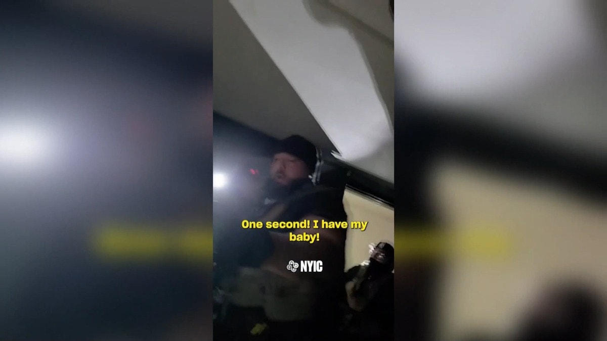Madre mexicana denuncia redada de ICE que aterrorizó a su familia en su apartamento de Nueva York