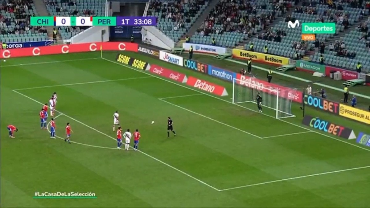 Este fue el gol de Alex Valera frente al seleccionado chileno.