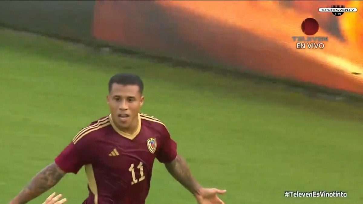 Así fue el gol de Darwin Machís contra Italia, en amistoso en marzo del 2024.