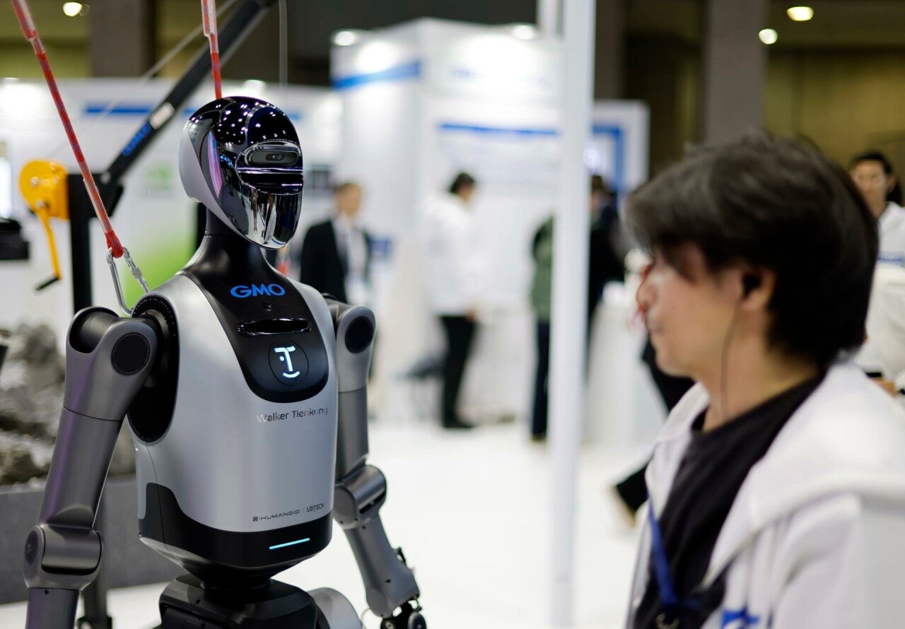 iREX 2025: robots boxeadores, rescatistas y auxiliares médicos