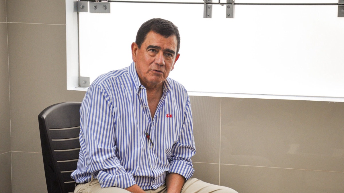 Williams Zapata es candidato presidencial por Avanza país.