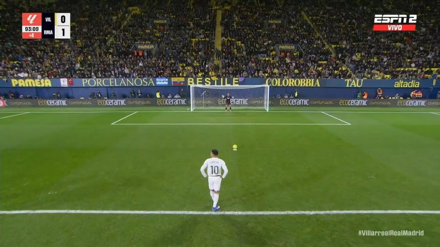 'Picó' el penal Mbappé para el 2-0 frente a Villarreal
