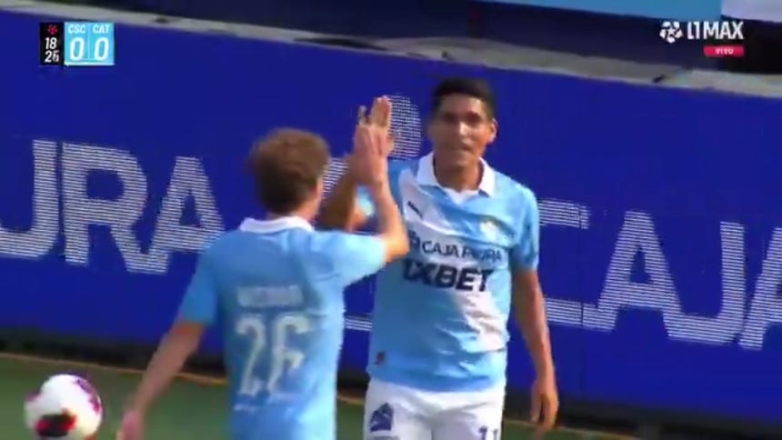 Irven Ávila anotó el 1-0 para Sporting Cristal